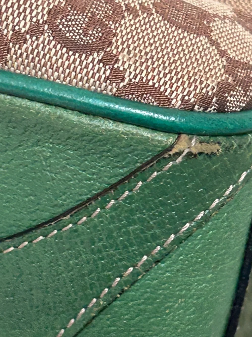 Gucci Jackie Bardot GG Hobo Shoulder
Bag - Green Leather Trim - Gold Hardware - Picture 16 of 16